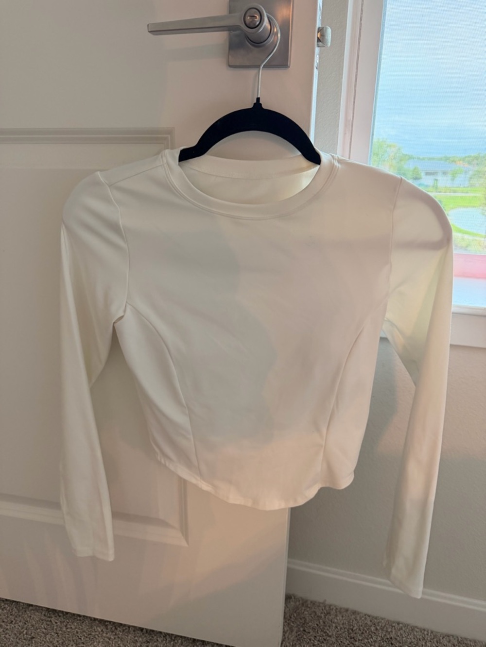 Long-Sleeve Crewneck Workout Top With Built In Bra